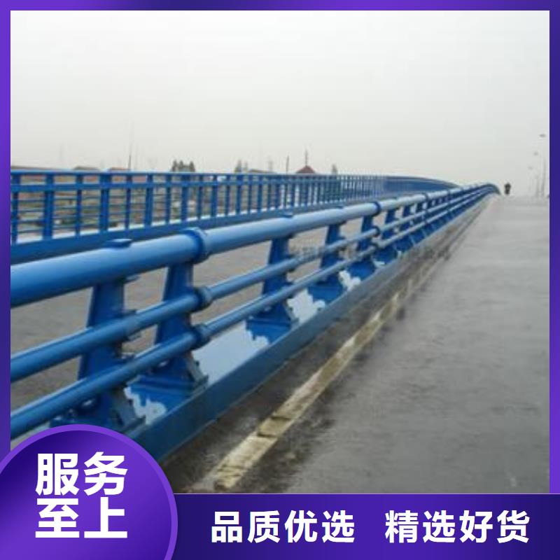 【道路护栏灯箱护栏精选优质材料】N年生产经验