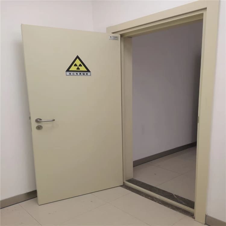 带脚踏铅门厂商