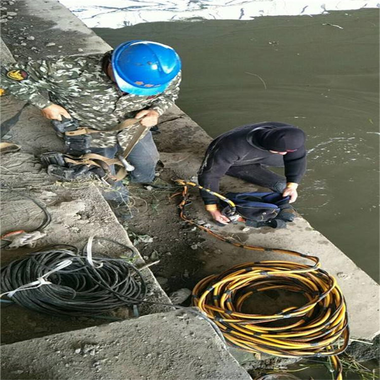 长治市蛙人打捞队-本地快速水下打捞救援