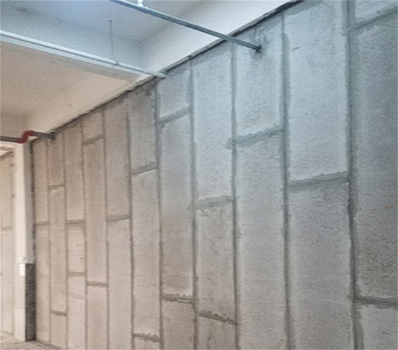 现货充足的金筑拉丝铝板