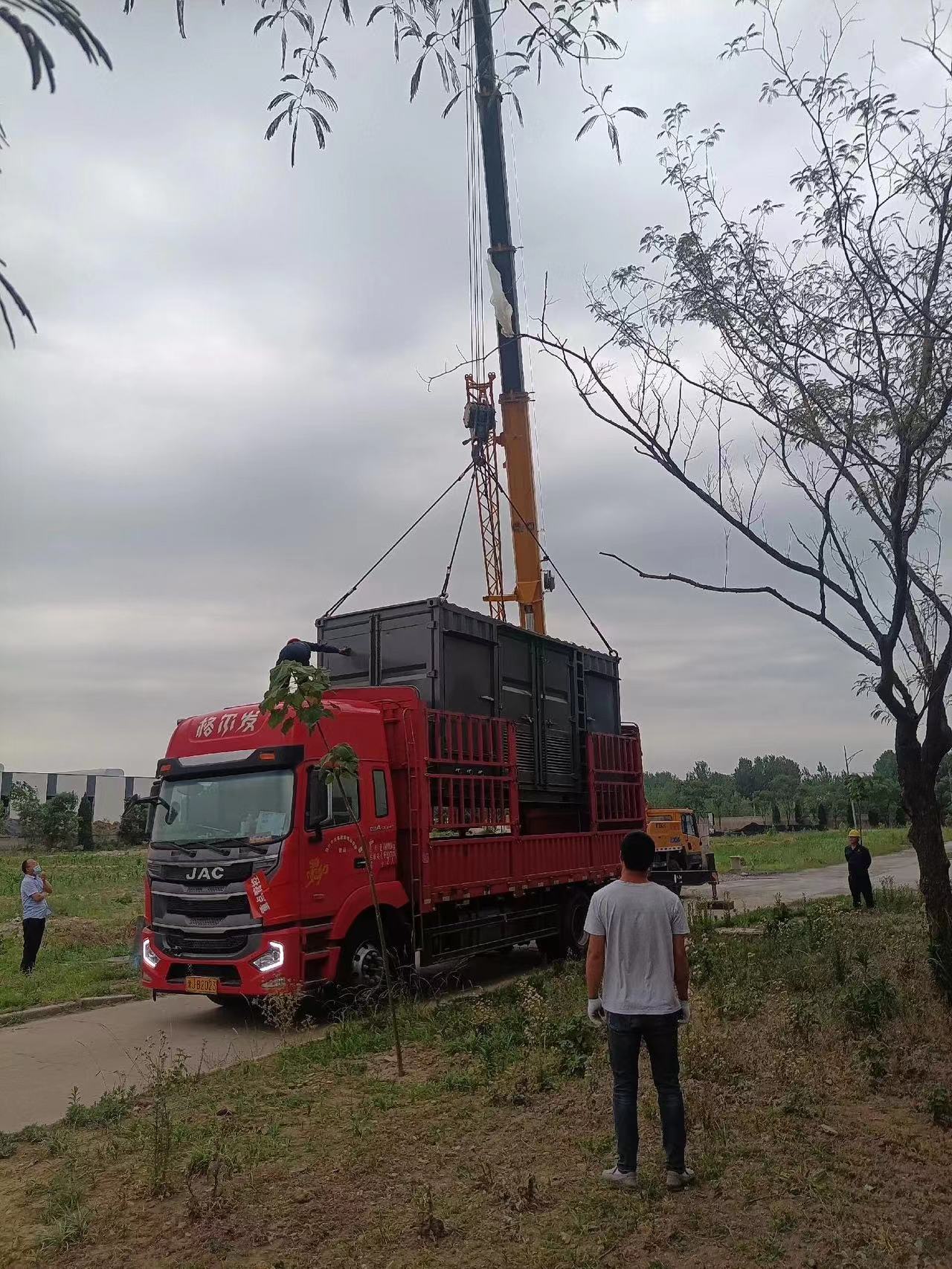 高压发电机出租（应急发电服务）50KW100KW200KW300KW发电车出租