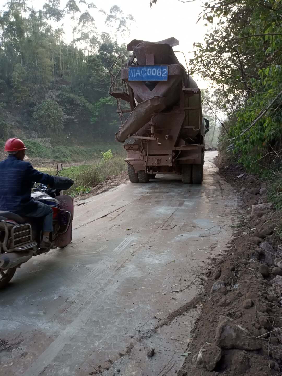 平整土地固化淤泥就地固化剂详情